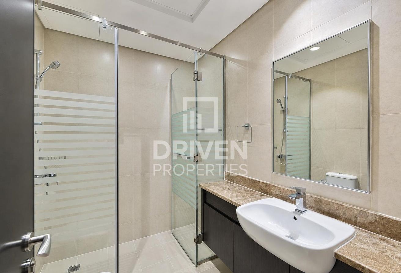 Vastu | Well Maintained | Spacious Layout photo 27