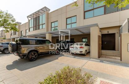 Townhouse - 4 Bedrooms - 6 Bathrooms for rent in Grand Views - Meydan Gated Community - Meydan - Dubai Townhouse - 4 Bedrooms - 6 Bathrooms for rent in Grand Views - Meydan Gated Community - Meydan - Dubai