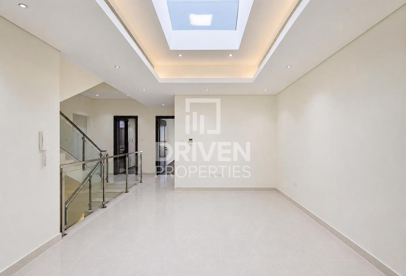 Vastu | Well Maintained | Spacious Layout photo 29