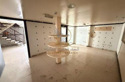 Warehouse - Studio - 2 Bathrooms for rent in Industrial Area 11 - Sharjah Industrial Area - Sharjah