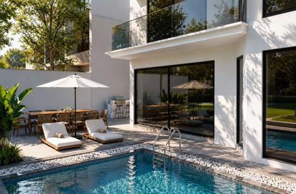 Villa - 4 - 5 for rent in Garden Homes Frond L - Garden Homes - Palm Jumeirah - Dubai