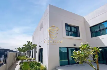 تاون هاوس - 3 غرف نوم - 5 حمامات للبيع في مدينة الشارقة المستدامة - الشارقة