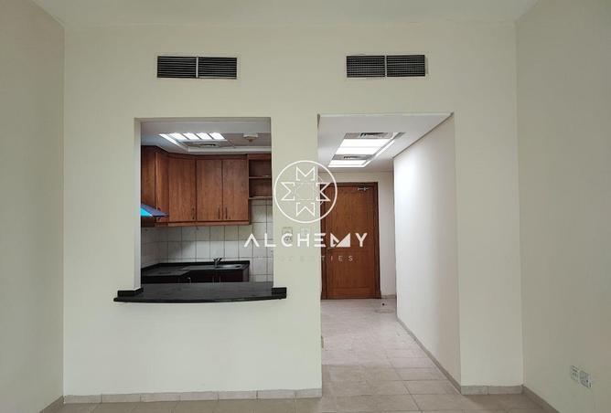 83216127 - Property Main Image