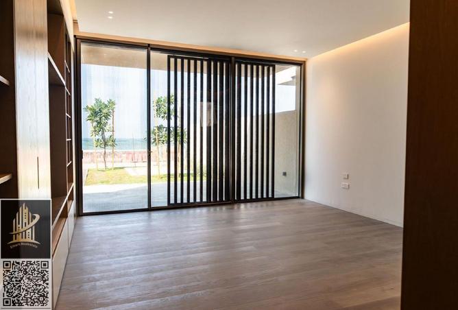 54405330 - Property Main Image