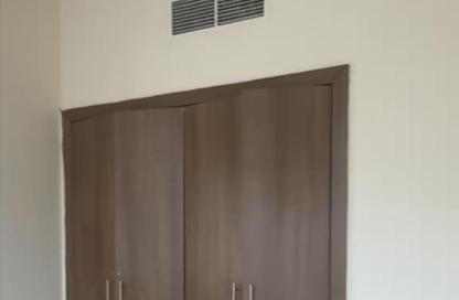 Apartment - 1 Bedroom - 2 Bathrooms for rent in Al Rashidiya Towers - Al Rashidiya - Ajman Downtown - Ajman