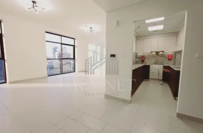 شقة - غرفة نوم - 2 حمامات للايجار في أل جداف أفينيو - الجداف - دبي