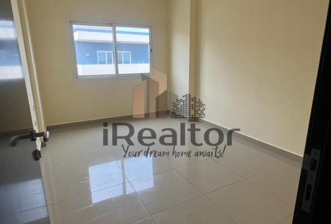 104689502 - Property Image 2
