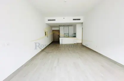 شقة - غرفة نوم - 1 حمام للايجار في لوما 22 - الضاحية 10 - قرية جميرا الدائرية - دبي