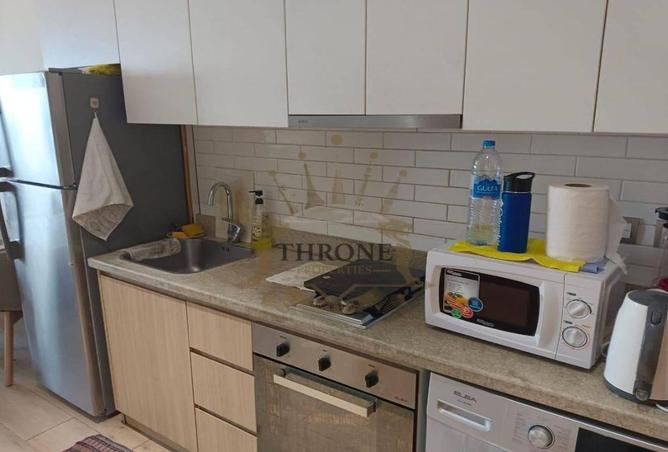 74253857 - Property Image 3