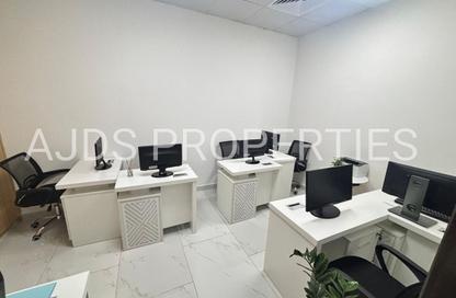 Office Space - Studio - 1 Bathroom for rent in Reem Residency - Al Karama - Dubai
