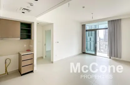 شقة - غرفة نوم - 1 حمام للايجار في برج التاج - وسط مدينة دبي - دبي