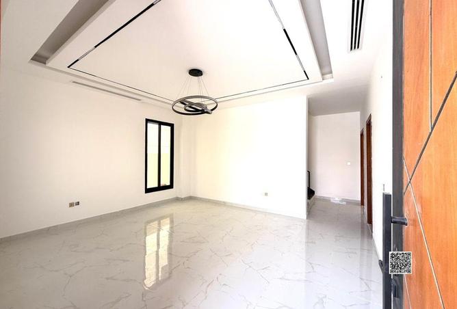 109032513 - Property Image 2