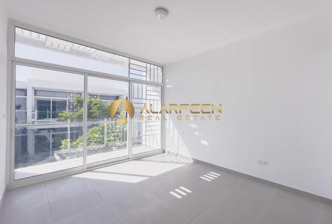 67442736 - صورة العقار 3