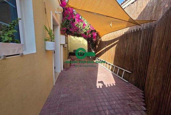 72733145 - Property Image 2