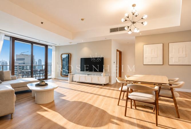 Marina View | Furnished and Upgraded | Vacant Dec photo 3