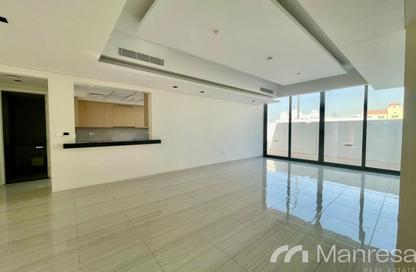 Townhouse - 3 - 3 for rent in Gardenia Townhomes - Wasl Gate - Dubai