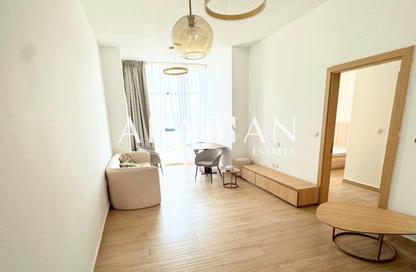 Apartment - 1 Bedroom - 2 Bathrooms for sale in Regina Tower - District 12 - Jumeirah Village Circle - Dubai