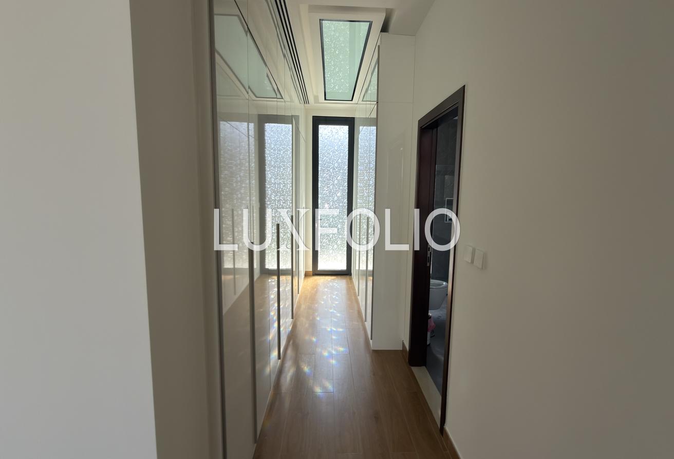 Large Layout | Vacant | Private Pool photo 19