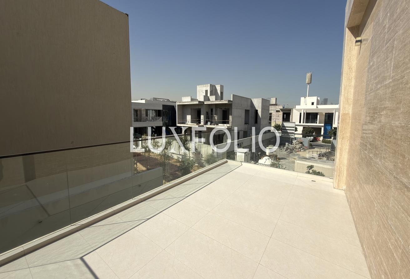 Large Layout | Vacant | Private Pool photo 22