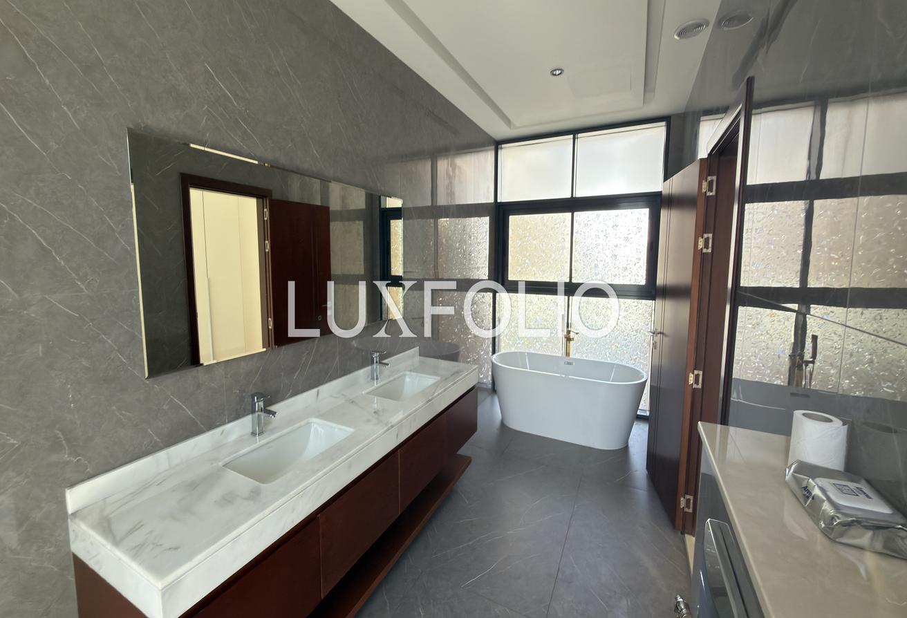 Large Layout | Vacant | Private Pool photo 20