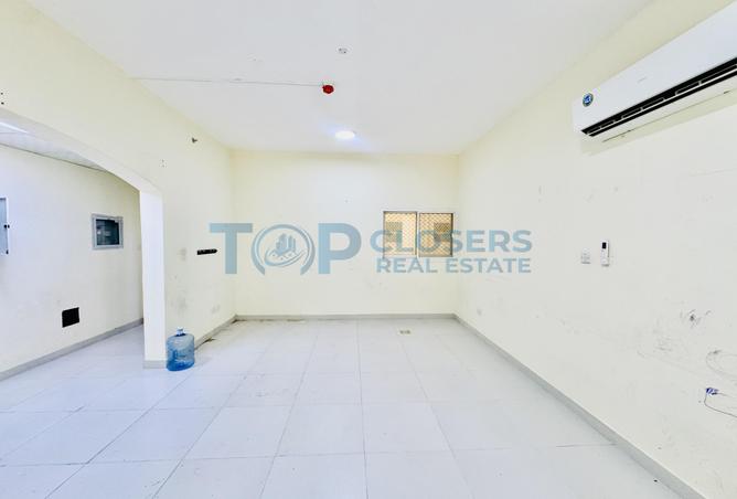 96542354 - Property Image 2