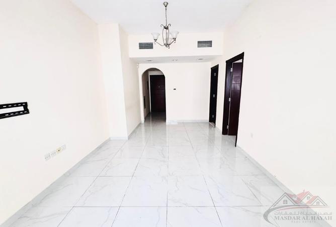 113720001 - Property Image 2