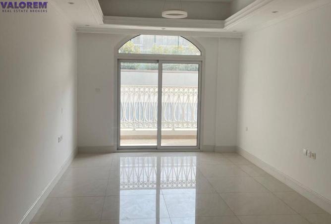 131562085 - Property Image 3