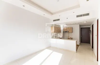 Apartment - 1 Bedroom - 2 Bathrooms for rent in Hera Tower - Dubai Sports City - Dubai