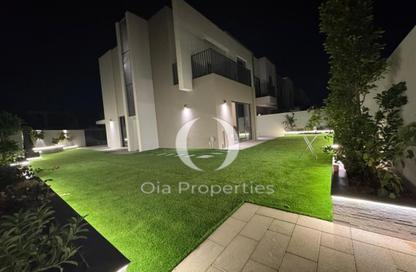 Villa - 4 - 4 for rent in Greenviews 2 - Emaar South - Dubai South (Dubai World Central) - Dubai Villa - 4 - 4 for rent in Greenviews 2 - Emaar South - Dubai South (Dubai World Central) - Dubai