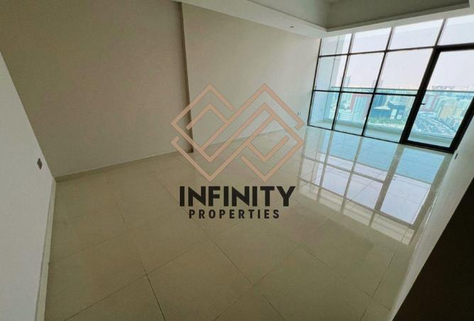 53163815 - Property Image 2