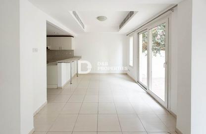 Townhouse - 3 Bedrooms - 2 Bathrooms for rent in Springs 7 - The Springs - Dubai