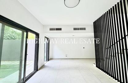 Townhouse - 2 - 4 for rent in Sarab 2 - Aljada - Sharjah