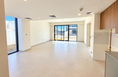 Townhouse - 4 - 5 for rent in Maha Townhouses - Town Square - Dubai