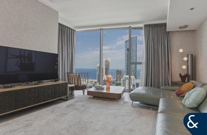 Apartment - 3 Bedrooms - 3 Bathrooms for sale in Stella Maris - Dubai Marina - Dubai