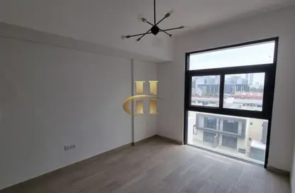 Apartment - 1 Bedroom - 2 Bathrooms for rent in La Perla Blanca - District 15 - Jumeirah Village Circle - Dubai