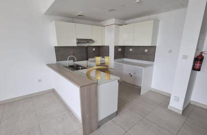 Apartment - 1 Bedroom - 2 Bathrooms for rent in La Perla Blanca - District 15 - Jumeirah Village Circle - Dubai