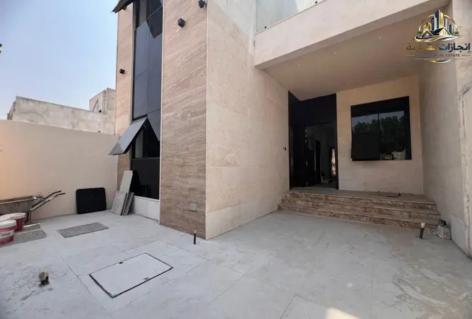148629732 - Property Image 2