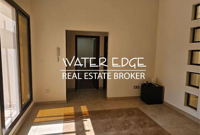 74237429 - Property Image 3