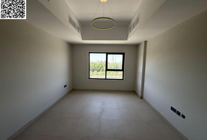 100427156 - Property Image 2