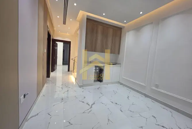 162356934 - Property Image 2