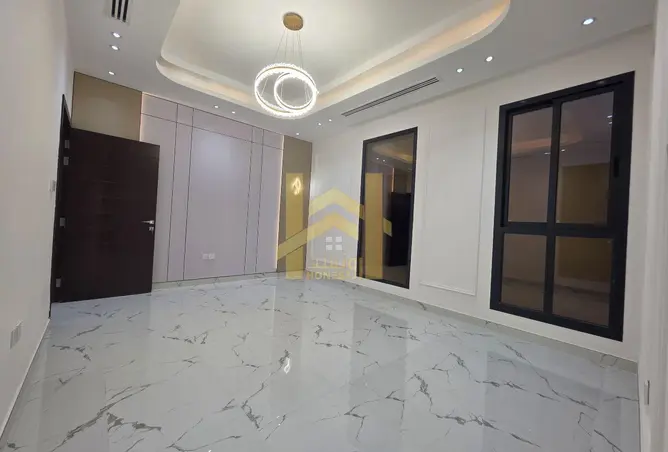 162356934 - Property Image 3