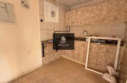 Apartment - Studio - 4 Bathrooms for rent in Muwaileh 29 Building - Muwaileh - Sharjah