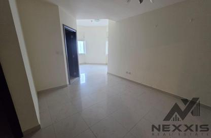 Apartment - 1 - 1 for rent in New Dubai Gate 1 - JLT Cluster Q - Jumeirah Lake Towers - Dubai