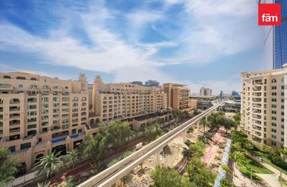 Apartment - 2 Bedrooms - 3 Bathrooms for sale in Al Anbara - Shoreline Apartments - Palm Jumeirah - Dubai