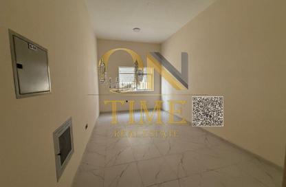 Apartment - Studio - 1 Bathroom for rent in Al Jurf 3 - Al Jurf - Ajman Downtown - Ajman