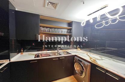 Apartment - 1 Bedroom - 2 Bathrooms for rent in MAG 218 - Dubai Marina - Dubai