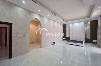Villa - 5 Bedrooms - 7 Bathrooms for rent in Al Warqa'a 2 Villas - Al Warqa'a 2 - Al Warqa'a - Dubai