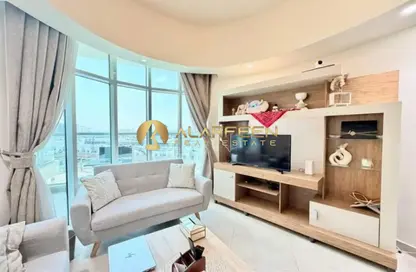 شقة - 2 غرف نوم - 3 حمامات للايجار في عزيزي بلازا - الفرجان - دبي