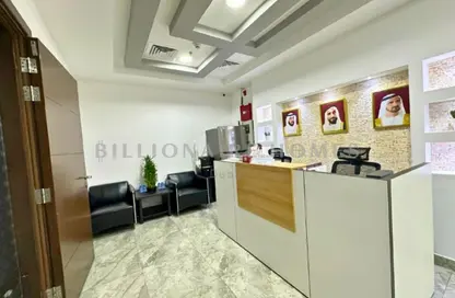 Office Space - 3 Bedrooms - 1 Bathroom for rent in The Burlington - Business Bay - Dubai