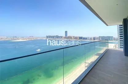 Apartment - 3 Bedrooms - 3 Bathrooms for sale in Beach Isle Tower 1 - Beach Isle - EMAAR Beachfront - Dubai Harbour - Dubai